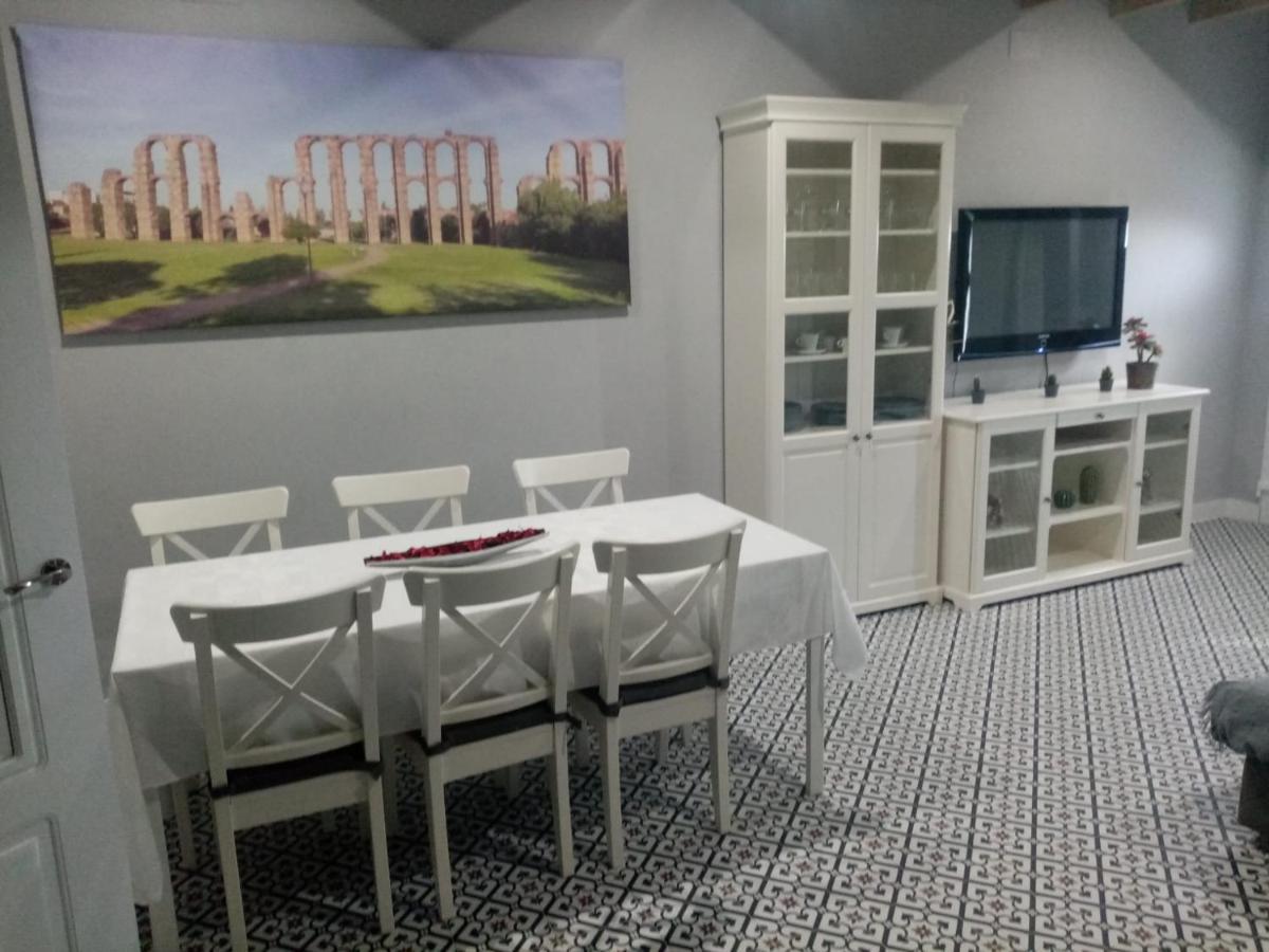 Casa Rural La Plata Aljucén Eksteriør bilde